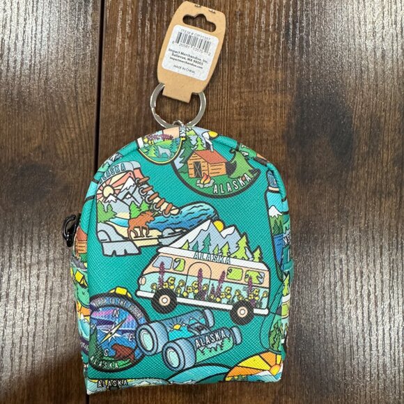 Alaska Rv Adventure Backpack Coin Keychain NWT - Picture 1 of 4